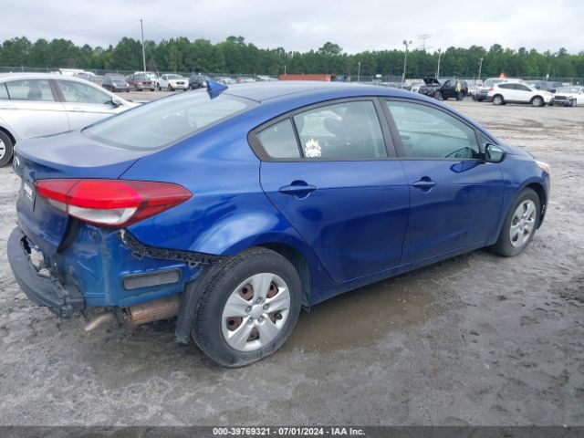 3KPFK4A72JE182851 KIA FORTE LX