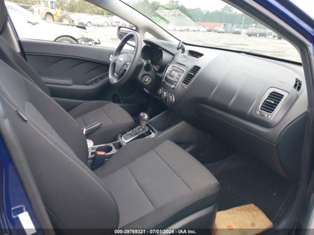 3KPFK4A72JE182851 KIA FORTE LX
