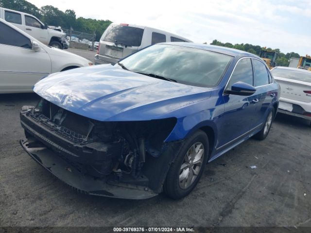 1VWAT7A3XGC028942 Volkswagen Passat 1.8t S
