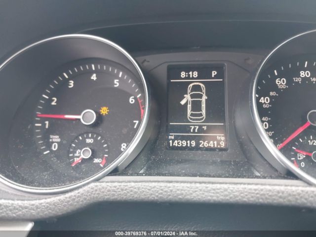 1VWAT7A3XGC028942 Volkswagen Passat 1.8t S