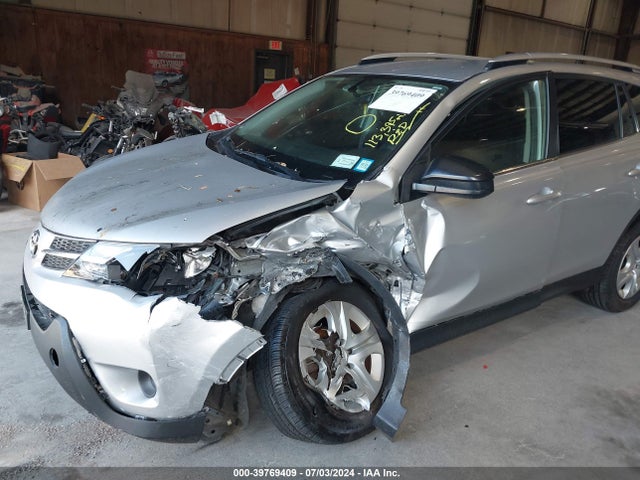 Toyota RAV4 LE 2014 JTMBFREV0E5029203 Image 6