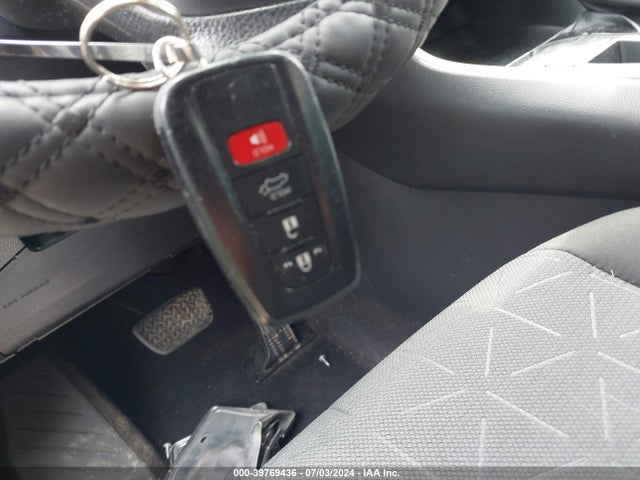 Toyota Rav4 Xle 2019 2T3W1RFV5KC031615 Image 11