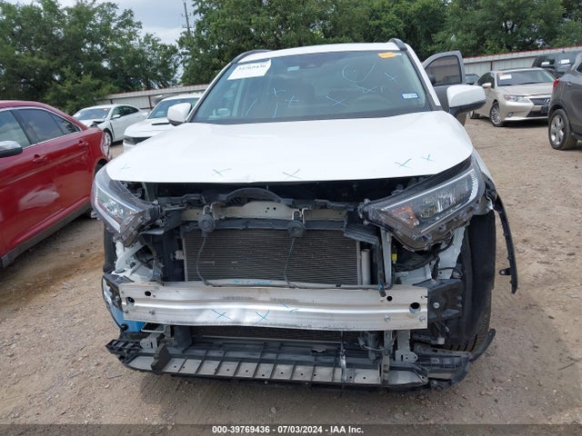 Toyota Rav4 Xle 2019 2T3W1RFV5KC031615 Image 13