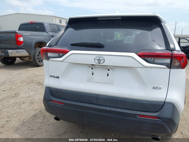 Toyota Rav4 Xle 2019 2T3W1RFV5KC031615 Image 17