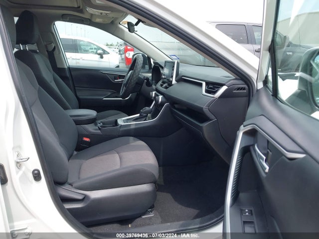 Toyota Rav4 Xle 2019 2T3W1RFV5KC031615 Image 5
