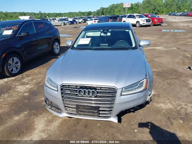 WAU43AFD8JN000774 Audi A8 L 4.0t Sport