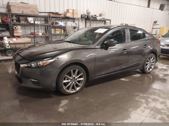 3MZBN1V38JM204818 Mazda Mazda3 Touring
