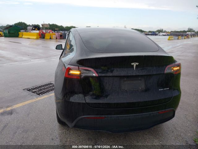 7SAYGDEEXNF462149 Tesla Model Y Long Range Dual Motor All-wheel Drive