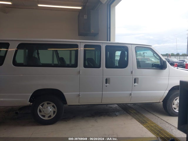 Ford E-350 Super Duty Xlt 2014 1FBSS3BL9EDA76770 Image 13