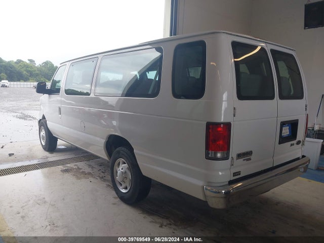Ford E-350 Super Duty Xlt 2014 1FBSS3BL9EDA76770 Image 3