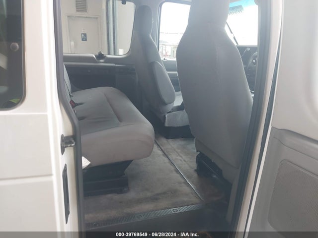 Ford E-350 Super Duty Xlt 2014 1FBSS3BL9EDA76770 Image 8