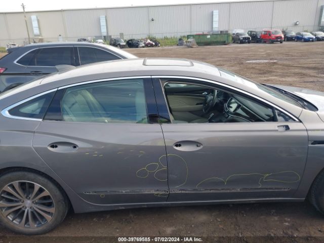 1G4ZP5SS2HU135785 Buick Lacrosse Essence