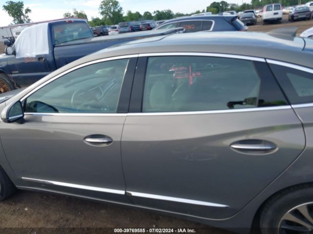1G4ZP5SS2HU135785 Buick Lacrosse Essence