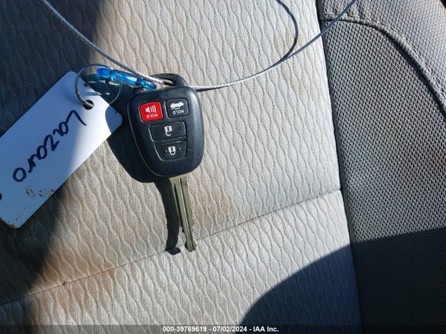 Toyota COROLLA LE 2015 2T1BURHE7FC435002 Image 11