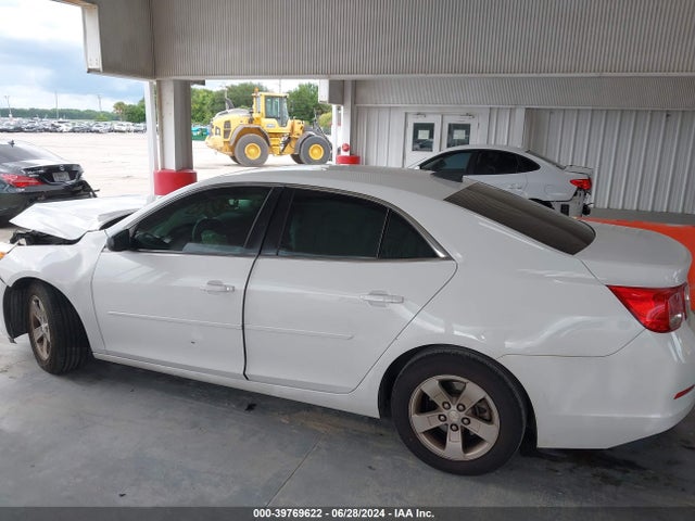 Chevrolet MALIBU LS 2015 1G11B5SL9FF348476 Image 14