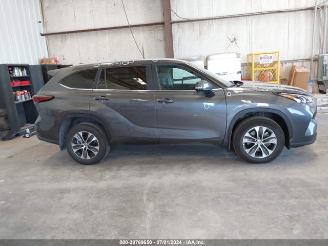 Toyota Highlander Xle 2024 5TDKDRBH7RS547314 Image 13