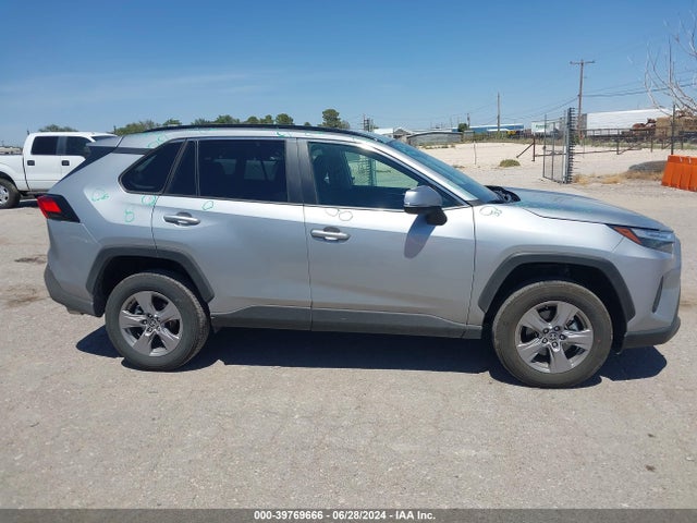 Toyota Rav4 Xle 2024 2T3W1RFV2RW333405 Image 13