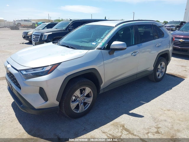 Toyota Rav4 Xle 2024 2T3W1RFV2RW333405 Image 2