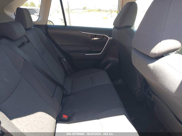 Toyota Rav4 Xle 2024 2T3W1RFV2RW333405 Image 8