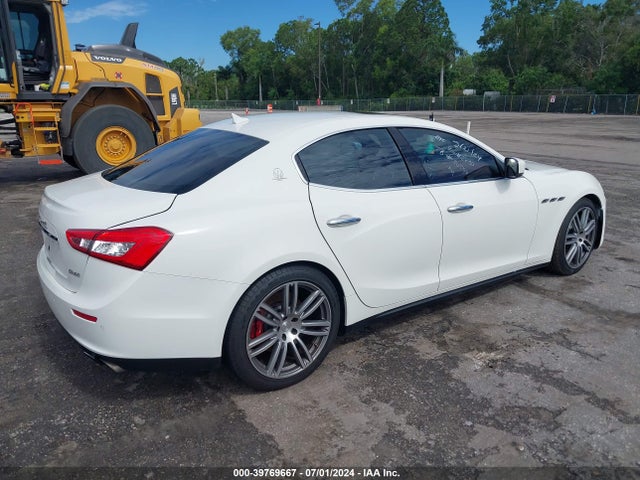 Maserati Ghibli S Q4 2015 ZAM57RTA7F1132830 Image 4