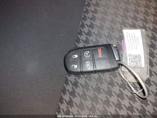 2C3CDZJG6NH265708 Dodge Challenger Gt