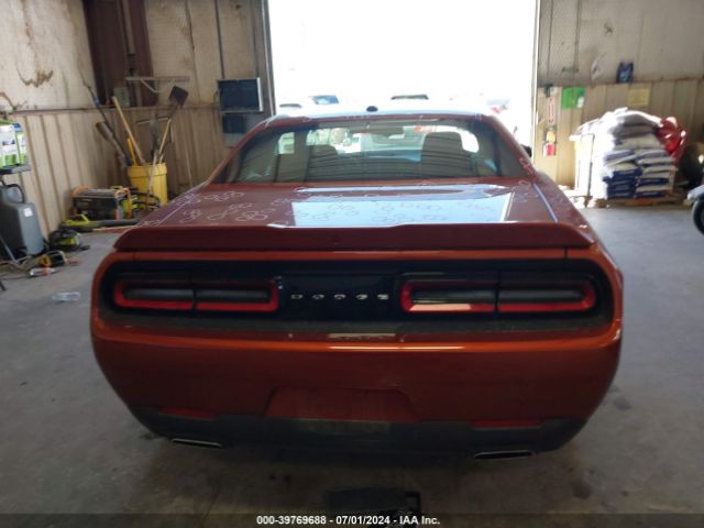 2C3CDZJG6NH265708 Dodge Challenger Gt