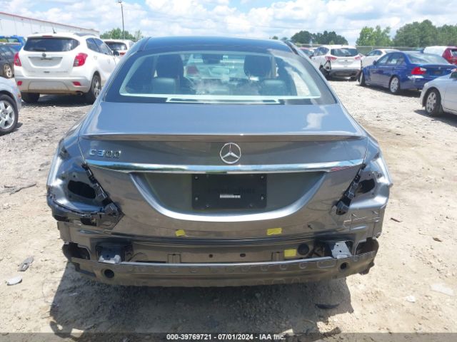 55SWF4JB6HU203048 Mercedes-Benz C 300 Luxury/sport
