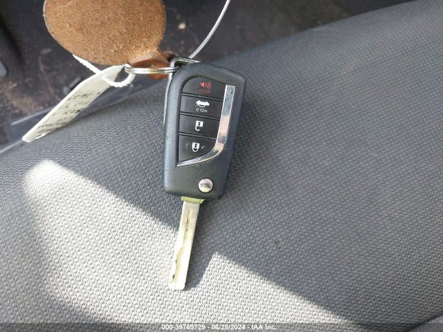 Toyota COROLLA LE 2020 5YFEPRAE2LP025217 Image 11