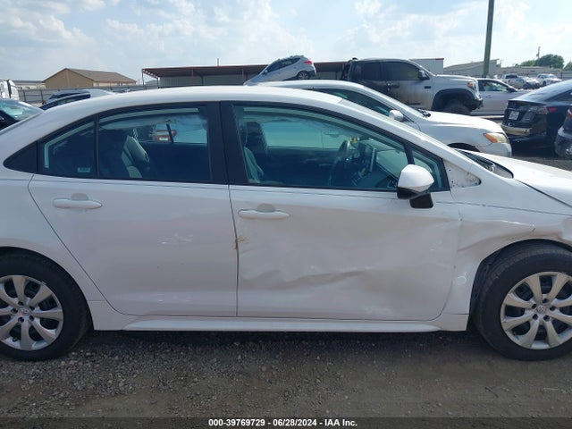 Toyota COROLLA LE 2020 5YFEPRAE2LP025217 Image 13