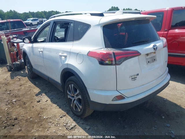 Toyota RAV4 LE 2017 JTMZFREV2HJ145092 Image 3