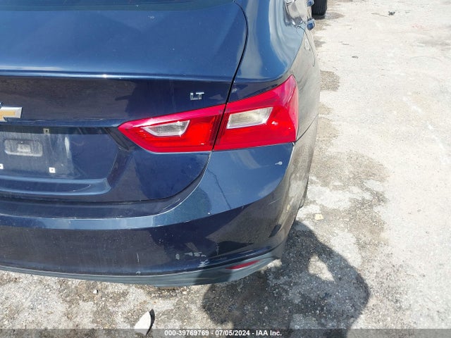 Chevrolet MALIBU LT 2018 1G1ZD5ST4JF171549 Image 18