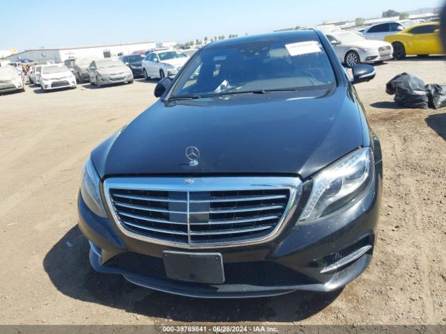 WDDUG8FB0FA070854 Mercedes-Benz S 550 4matic