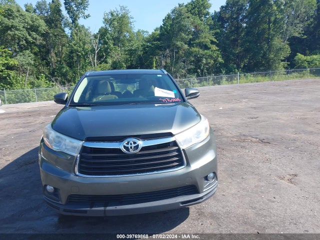 Toyota Highlander Xle V6 2014 5TDKKRFH2ES024020 Image 12