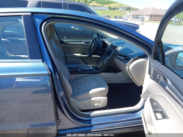 Ford FUSION SE 2019 3FA6P0HD0KR102341 Image 5