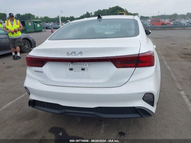 KIA Forte Lxs 2022 3KPF24AD5NE482606 Image 17