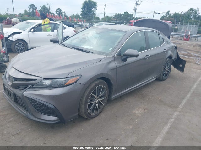 Toyota CAMRY SE 2022 4T1G11AK9NU711614 Image 2