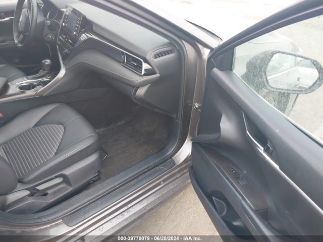 Toyota CAMRY SE 2022 4T1G11AK9NU711614 Image 5