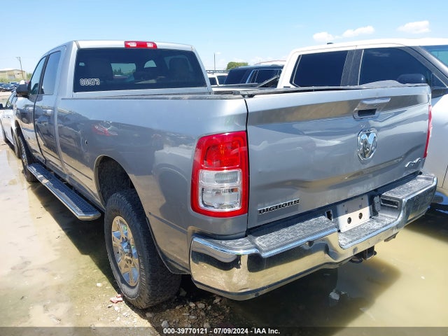 3C6UR5JJ3NG202000 RAM 2500 Big Horn  4x4 8' Box