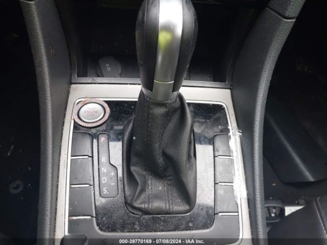1VWSA7A36LC011074 Volkswagen Passat 2.0t Se