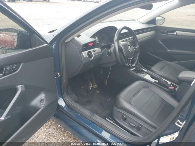 1VWSA7A36LC011074 Volkswagen Passat 2.0t Se
