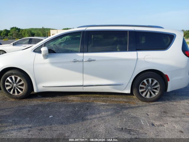 2C4RC1EG4LR165781 Chrysler Pacifica Touring L Plus