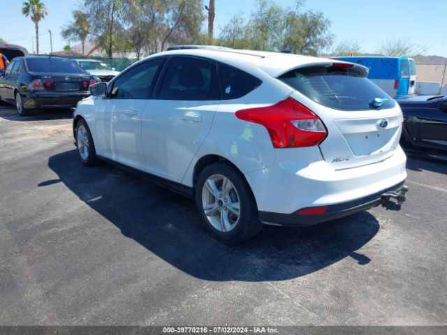 1FADP3K21EL254860 Ford FOCUS SE