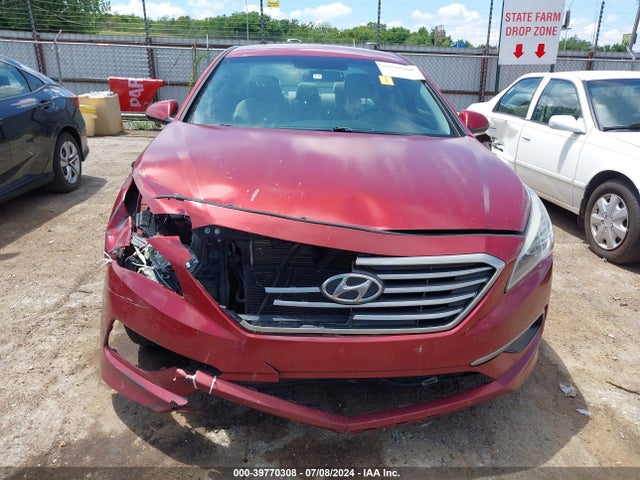 Hyundai Sonata 2016 5NPE24AF2GH411794 Image 12
