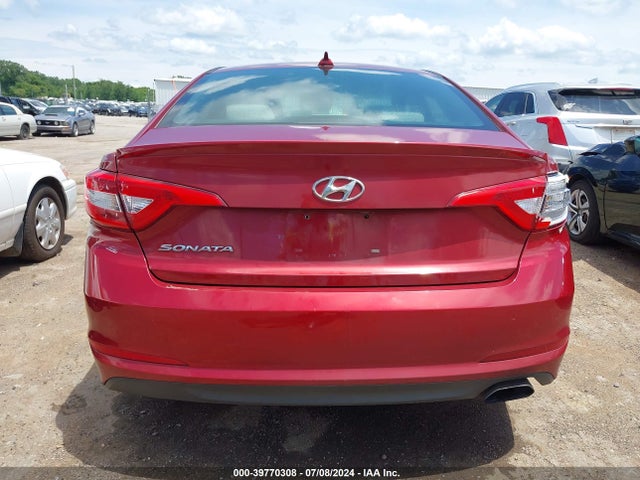 Hyundai Sonata 2016 5NPE24AF2GH411794 Image 16