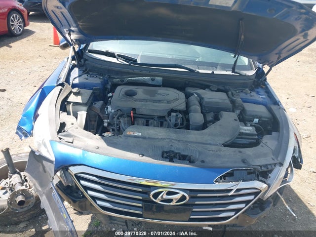 Hyundai Sonata Limited 2015 5NPE34AF4FH151586 Image 10