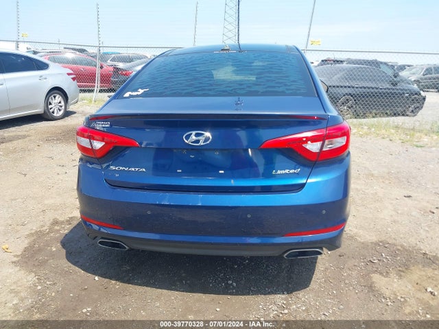 Hyundai Sonata Limited 2015 5NPE34AF4FH151586 Image 16