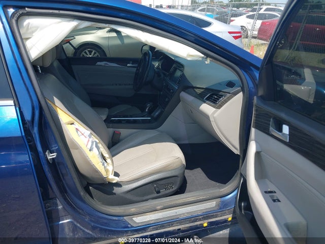 Hyundai Sonata Limited 2015 5NPE34AF4FH151586 Image 5