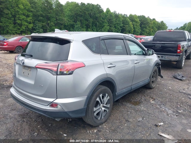 Toyota RAV4 LE 2017 2T3ZFREV1HW386935 Image 4