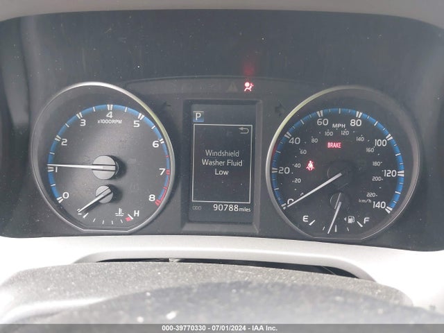 Toyota RAV4 LE 2017 2T3ZFREV1HW386935 Image 7
