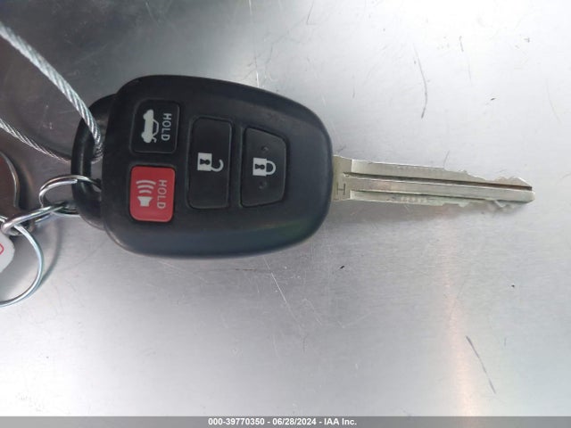 Toyota Corolla S Plus 2016 5YFBURHE1GP423798 Image 11